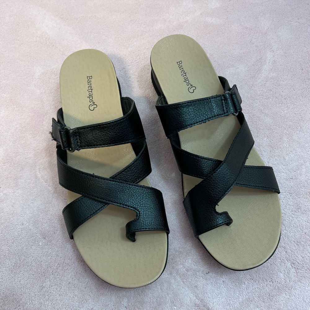 BareTraps Black Wedge Adjustable Collis Sandal Sz 10